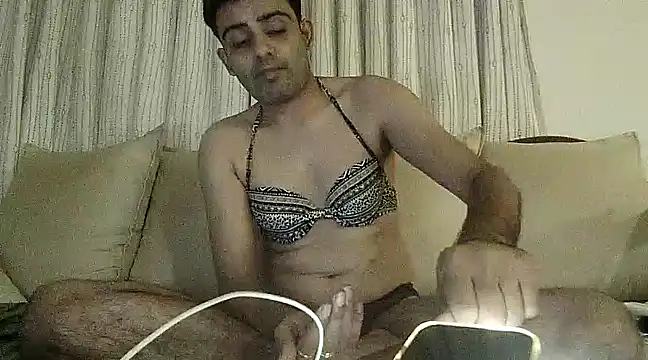 Snapshot of king_kong_india1 chatting on 24, 2, 2025 king kong india1 online show from 24, 2, 2025