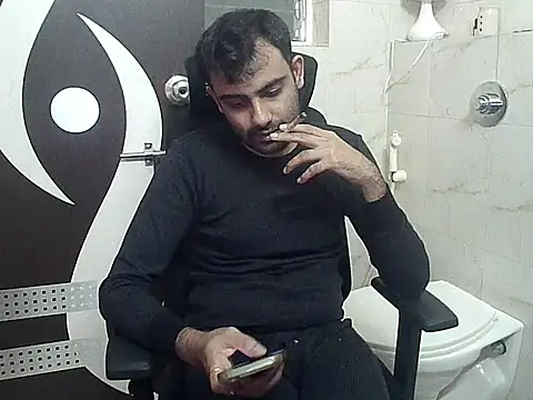 Snapshot of king_kong_india1 chatting on 14, 1, 2026 king kong india1 online show from 14, 1, 2026