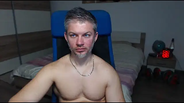 RobbyShawz online show from 6, 3, 2025