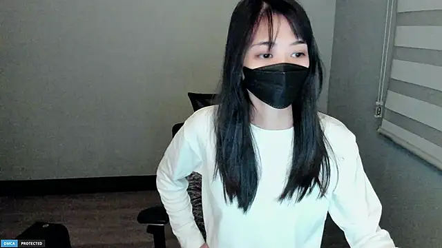 Ayase momo online show from 14, 1, 2025