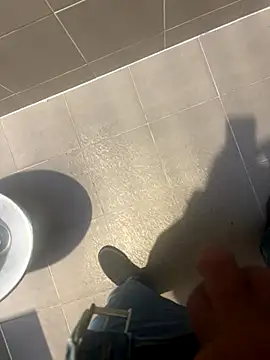 Snapshot of Cezar993 chatting on 26, 9, 2025 Cezar993 online show from 26, 9, 2025