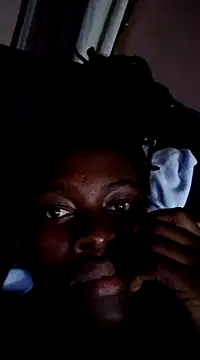 Snapshot of _cutemelania chatting on 14, 2, 2025  cutemelania online show from 14, 2, 2025