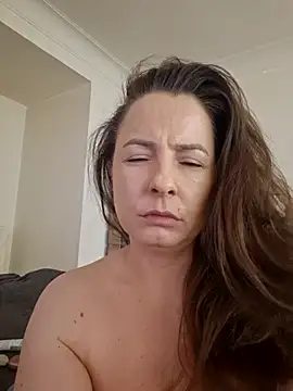 cristalines online show from 1, 10, 2025