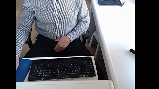 dutchpornking online show from 30, 4, 2026