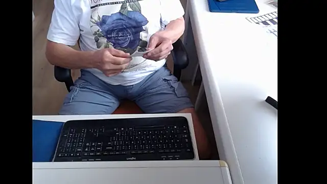 dutchpornking online show from 7, 7, 2026