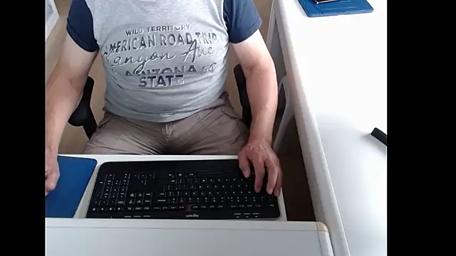 dutchpornking online show from 23, 7, 2026