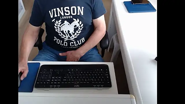 dutchpornking online show from 1, 8, 2026