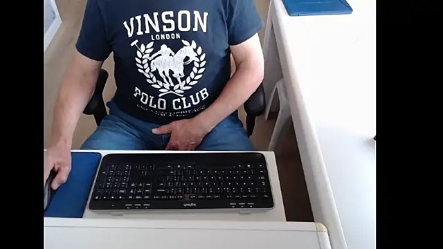 dutchpornking online show from 3, 8, 2026