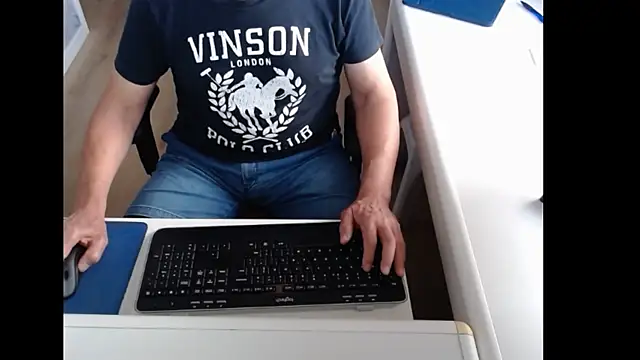 dutchpornking online show from 4, 8, 2026
