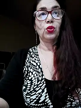 Chriss Tinaa online show from 27, 2, 2025