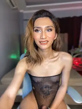 SpiffyFuchsia69 online show from 19, 10, 2025
