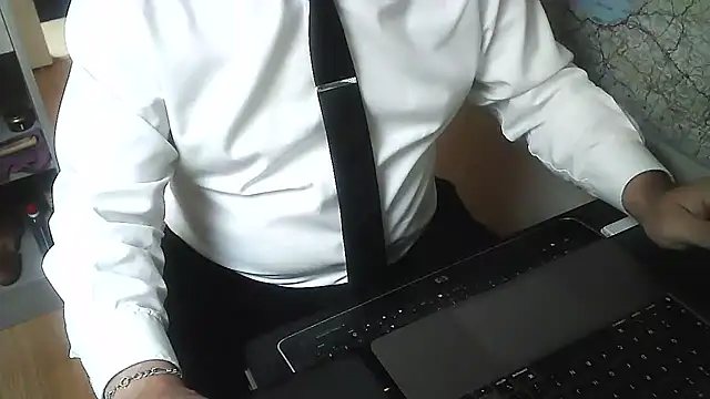 Snapshot of DUDURA@xh chatting on 7, 1, 2025 DUDURAxh online show from 7, 1, 2025