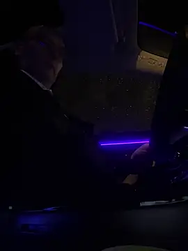 Snapshot of DUDURA@xh chatting on 22, 1, 2025 DUDURAxh online show from 22, 1, 2025