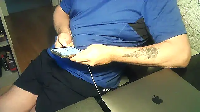 Snapshot of DUDURA@xh chatting on 11, 2, 2025 DUDURAxh online show from 11, 2, 2025