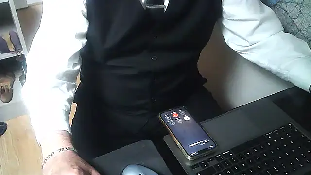 Snapshot of DUDURA@xh chatting on 14, 10, 2025 DUDURAxh online show from 14, 10, 2025