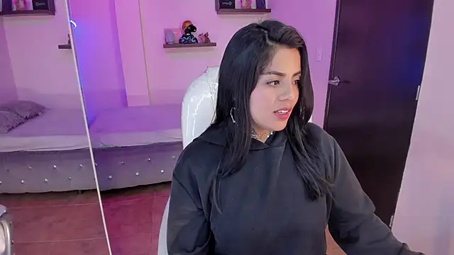 Catalinaa martinez online show from 17, 1, 2025