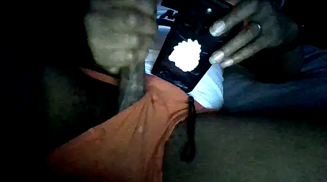 Snapshot of PrettyboyRed chatting on 3, 1, 2025 PrettyboyRed online show from 3, 1, 2025