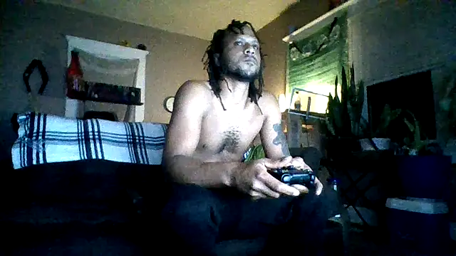 Snapshot of PrettyboyRed chatting on 24, 10, 2025 PrettyboyRed online show from 24, 10, 2025