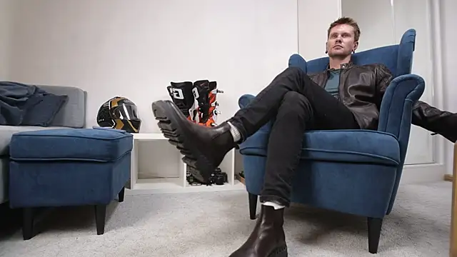 kevin-park online show from 20, 9, 2025