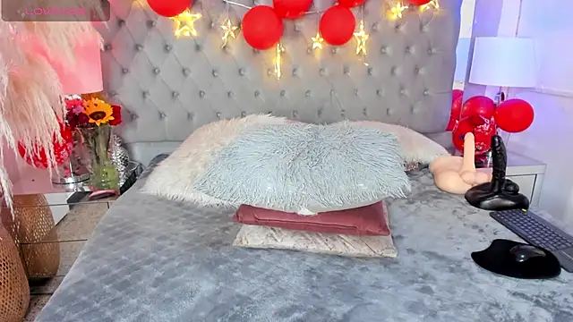 Snapshot of Kaitlyn_Brwon chatting on 16, 2, 2025 Kaitlyn Brwon online show from 16, 2, 2025