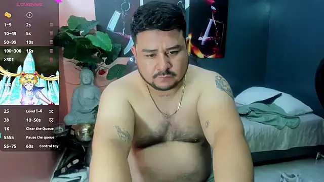 Snapshot of oso_dirty_ chatting on 5, 1, 2025 oso dirty  online show from 5, 1, 2025