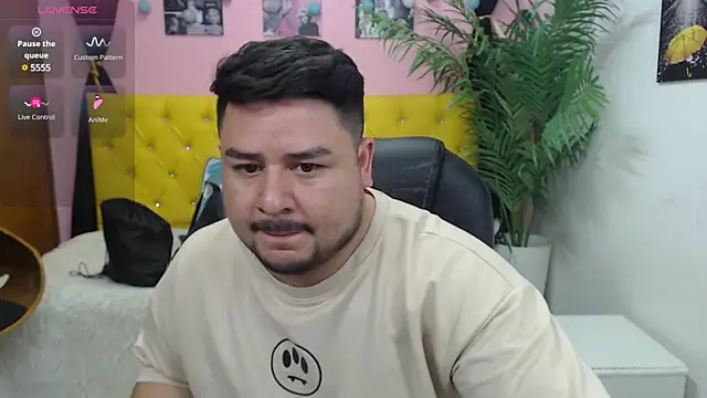 Snapshot of oso_dirty_ chatting on 16, 3, 2025 oso dirty  online show from 16, 3, 2025