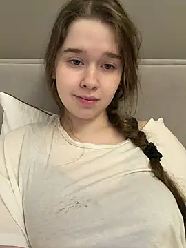 HornyGirlH online show from 2, 5, 2026