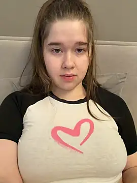 HornyGirlH online show from 8, 5, 2026