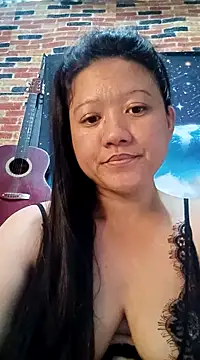 Snapshot of Urchanel chatting on 2, 2, 2025 Urchanel online show from 2, 2, 2025