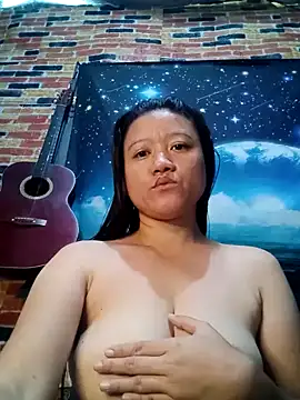 Snapshot of Urchanel chatting on 8, 2, 2025 Urchanel online show from 8, 2, 2025
