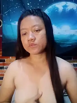 Snapshot of Urchanel chatting on 9, 3, 2025 Urchanel online show from 9, 3, 2025