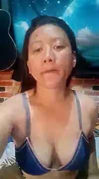Snapshot of Urchanel chatting on 16, 3, 2025 Urchanel online show from 16, 3, 2025