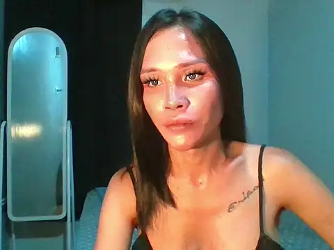 Snapshot of Sassy_Erika chatting on 4, 7, 2026 Sassy Erika online show from 4, 7, 2026