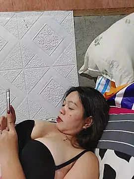 MissKitty31 online show from 19, 5, 2026