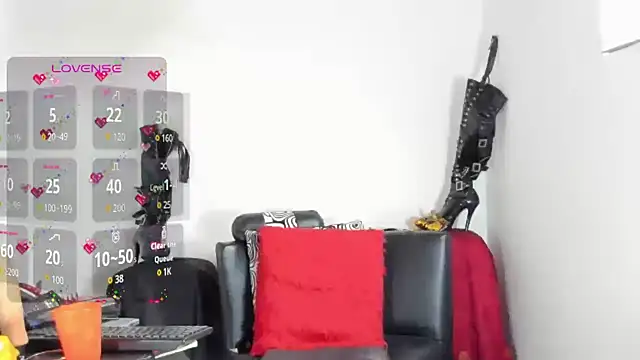 NatiBrunet online show from 14, 1, 2026