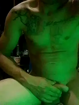 Snapshot of landy20cm chatting on 3, 10, 2025 landy20cm online show from 3, 10, 2025