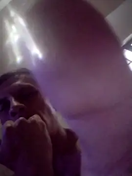 Snapshot of landy20cm chatting on 16, 3, 2026 landy20cm online show from 16, 3, 2026