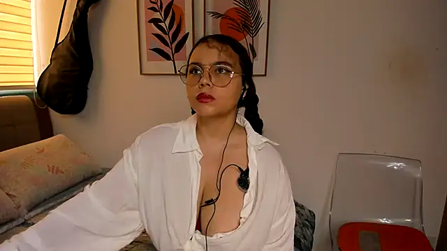 Ash milk online show from 19, 4, 2026