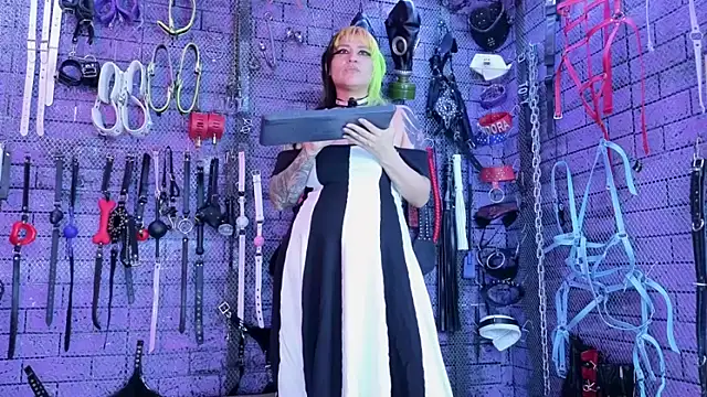 PANDORANEZZ online show from 29, 4, 2026