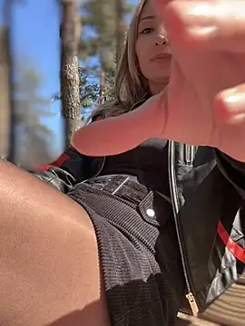 YOUR-KARINA online show from 20, 3, 2025