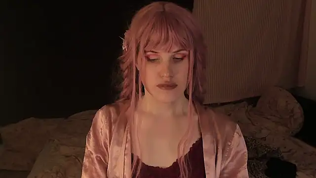 EffieMinki online show from 15, 12, 2024