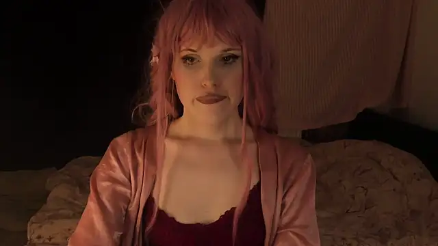 EffieMinki online show from 10, 1, 2025