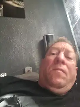 tomtom111111 online show from 26, 10, 2025