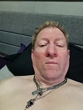 tomtom111111 online show from 4, 3, 2026