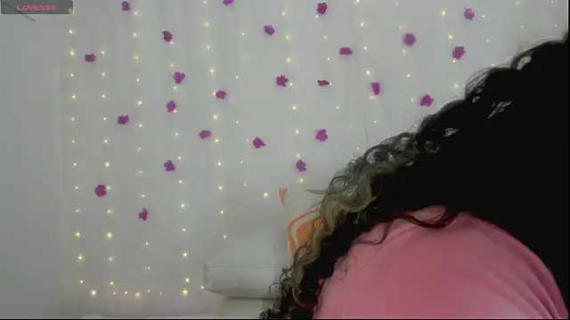 moana taylor online show from 3, 10, 2025