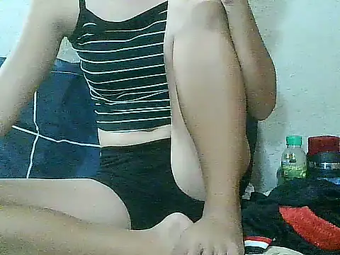 Snapshot of PinaySkinnyGirl chatting on 21, 6, 2026 PinaySkinnyGirl online show from 21, 6, 2026