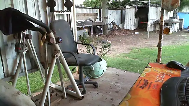 herbie010666 online show from 21, 2, 2025