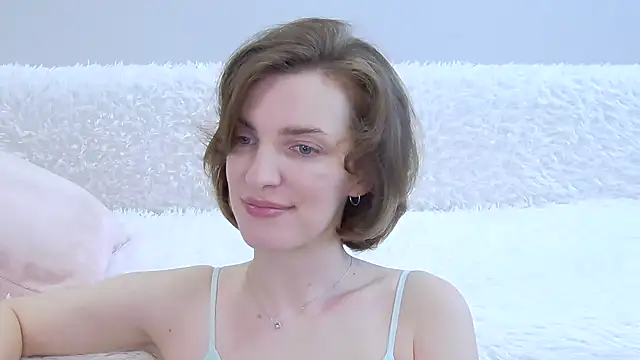 Snapshot of Beauty_Alex chatting on 23, 5, 2026 Beauty Alex online show from 23, 5, 2026
