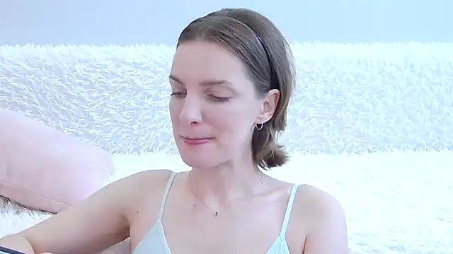 Snapshot of Beauty_Alex chatting on 3, 6, 2026 Beauty Alex online show from 3, 6, 2026