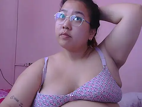 Boobsiemarie online show from 22, 7, 2026